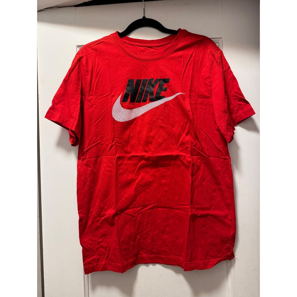 Nike Red Graphic T-Shirt Mens Large Black Logo Striped‎ Swoosh Crewneck Tee